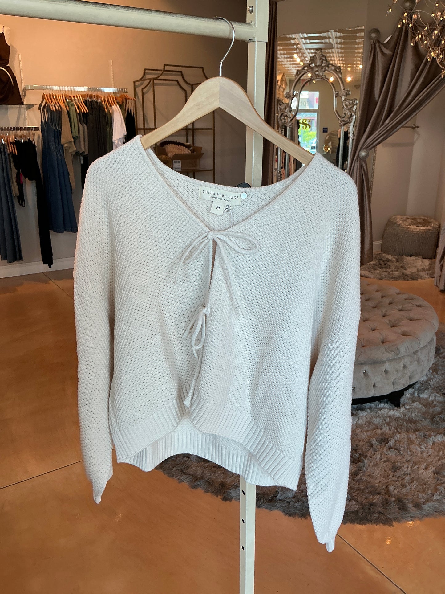 LONG SLEEVE SWEATER
