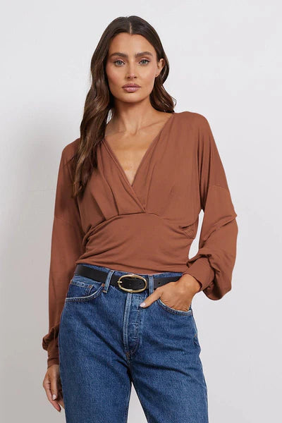 BEUNA VISTA WRAP FRONT TOP
