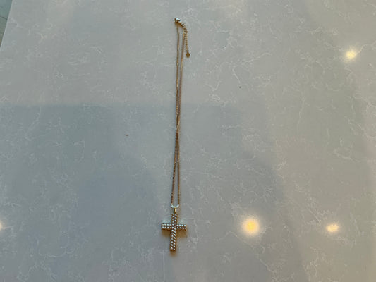Joy Dravecky pearl cross necklace