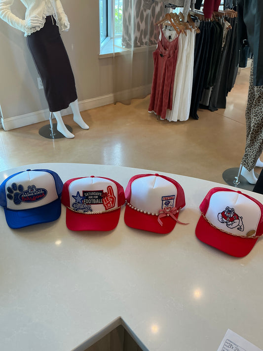 bulldog trucker with train