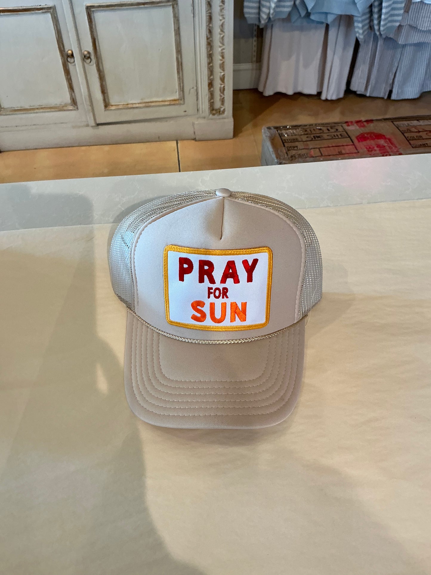 PATCH TRUCKER HAT SPRING 2025