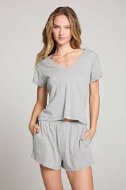 GATOR V NECK TEE