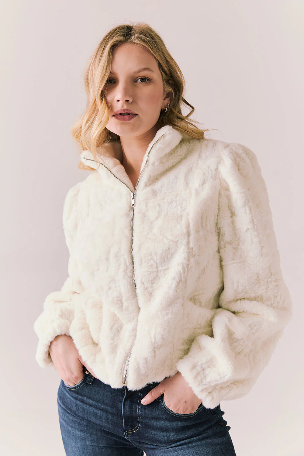 PUFF SLEEVE JACKET