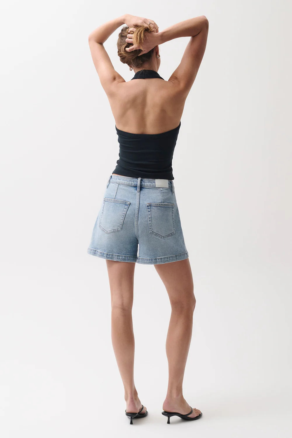 AOKI HIGH RISE A-LINE SHORT W/ DETAIL