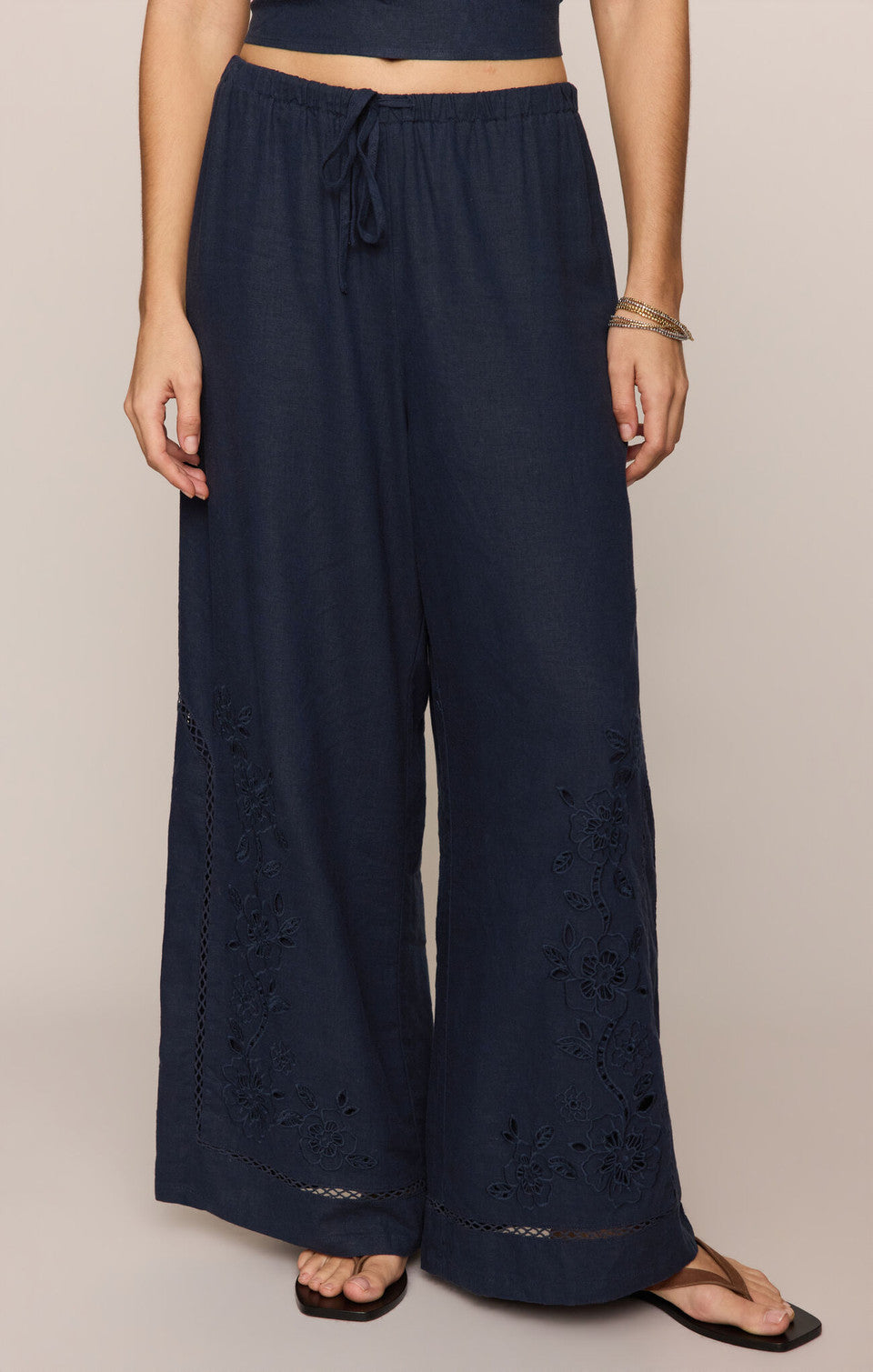 SID EMBROIDERED WOVEN PANT